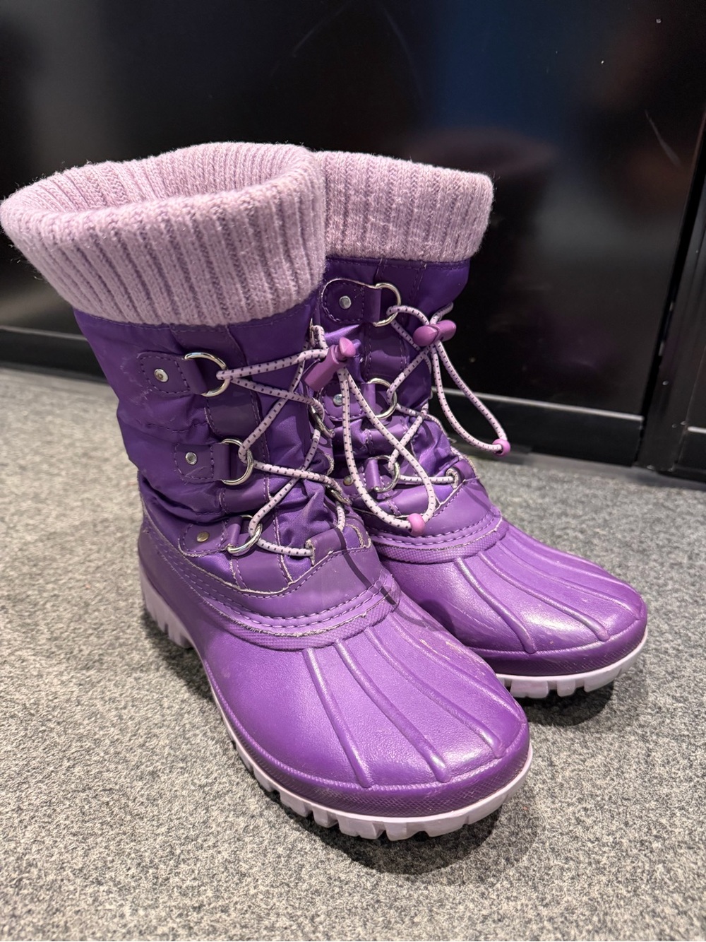 Girls Cougar Winter Snow Boots size 4US
